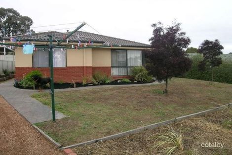 38 Pattison Dr, Kangaroo Flat, VIC 3555