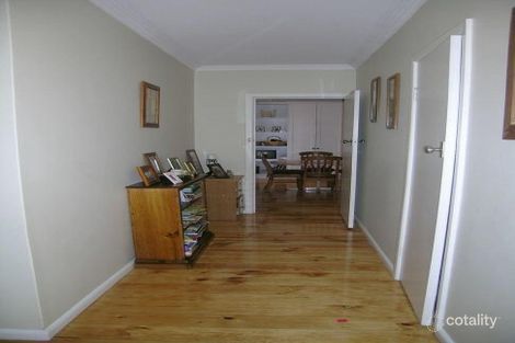 Property photo of 4 Thomas Street Kangaroo Flat VIC 3555