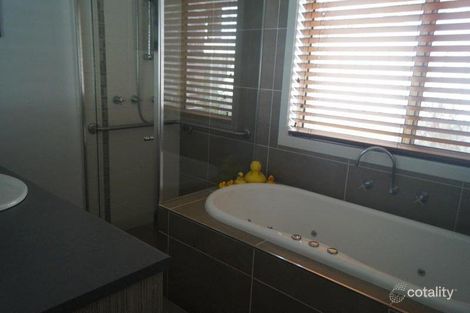 Property photo of 4 Canterbury Avenue Shepparton VIC 3630