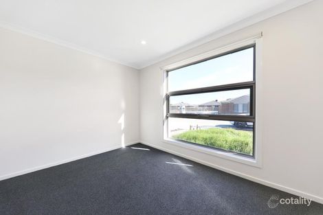 Property photo of 12 Princes Circuit Wallan VIC 3756