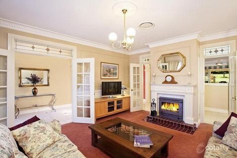 Property photo of 15 The Outlook Kirkham NSW 2570