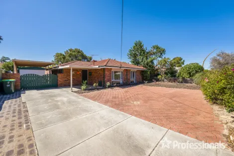 Property photo of 33 Tendring Way Girrawheen WA 6064