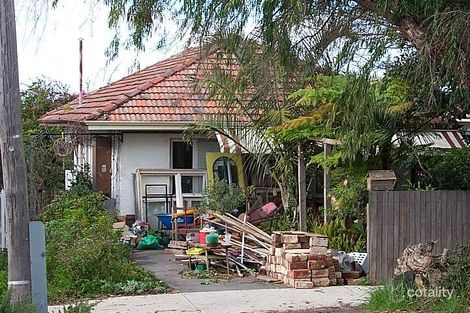 42 Victor St, Hilton, WA 6163