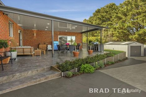 Property photo of 35 Mulgutherie Way Gisborne VIC 3437