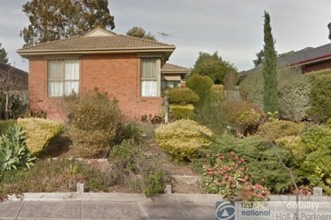 Property photo of 21 Clifton Way Endeavour Hills VIC 3802