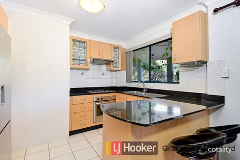 Property photo of 2/12-16 Blaxcell Street Granville NSW 2142
