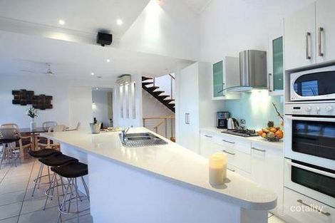 Property photo of 1 Woonum Road Alexandra Headland QLD 4572