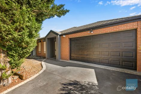 36 Edgbaston Pde, Caroline Springs, VIC 3023