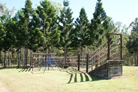 Property photo of 44 Lawrie Road Sarina Range QLD 4737