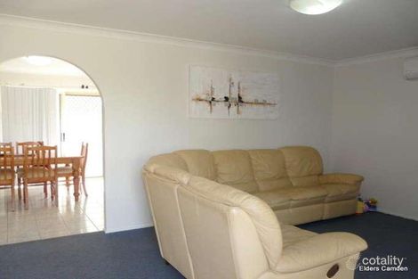 Property photo of 2 Scully Place Mount Annan NSW 2567