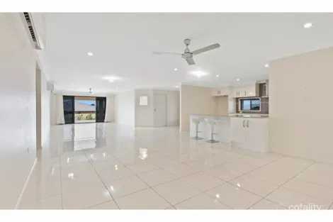 Property photo of 23 Broadhurst Drive Gracemere QLD 4702