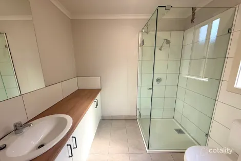 Property photo of 12 Toorongo Street Drouin VIC 3818