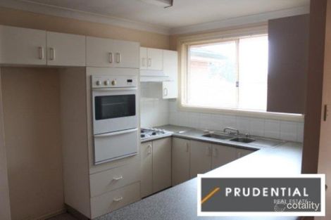 Property photo of 19 Karrabul Road St Helens Park NSW 2560