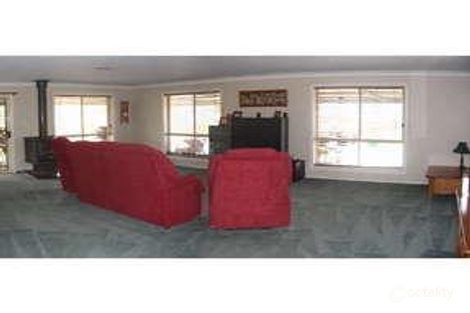 Property photo of 20 Hills Street Young NSW 2594