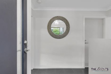 Property photo of 4 Walter Street Tarneit VIC 3029