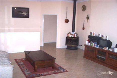 Property photo of 10 James Spiers Drive Wanneroo WA 6065