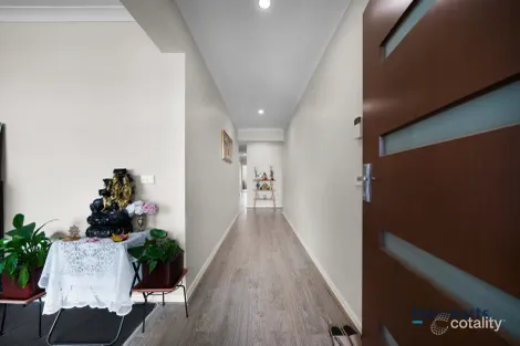 Property photo of 19 Bindi Avenue Tarneit VIC 3029