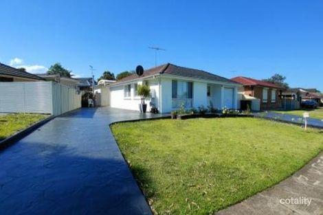 7 Rogan Cres, Prairiewood, NSW 2176