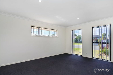 Property photo of 45 Hasemann Crescent Upper Coomera QLD 4209