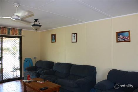 Property photo of 8 Telopea Avenue Yamba NSW 2464