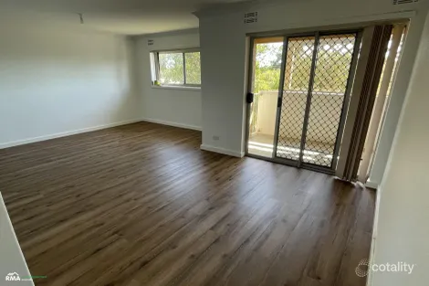 33/3 Wilkerson Way, Withers, WA 6230