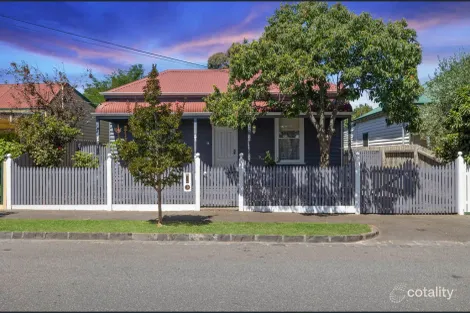18 Oxford St, Oakleigh, VIC 3166