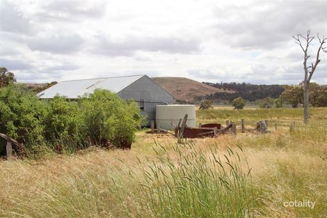 939 Glenmore Rd, Rowsley, VIC 3340