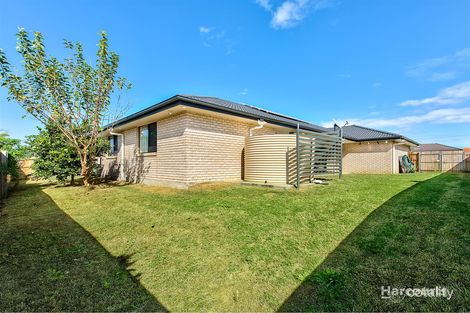 Property photo of 28 Seabiscuit Crescent Kallangur QLD 4503