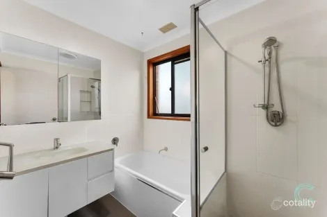Property photo of 1 Macvitie Place Macquarie ACT 2614