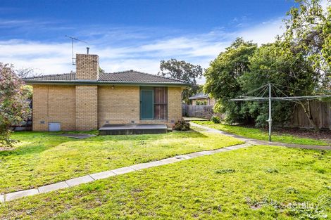 Property photo of 30 Risdon Drive Notting Hill VIC 3168