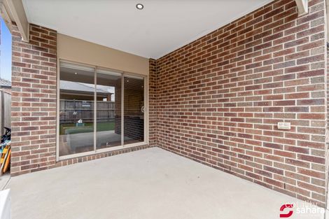 Property photo of 6 Silage Way Wyndham Vale VIC 3024
