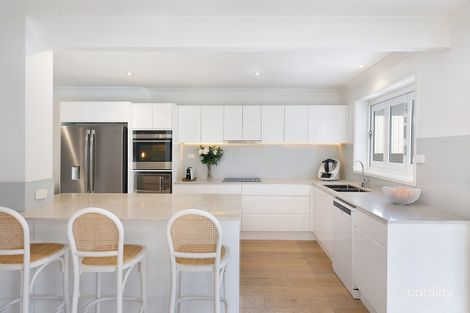 Property photo of 2 Aldinga Drive Wamberal NSW 2260