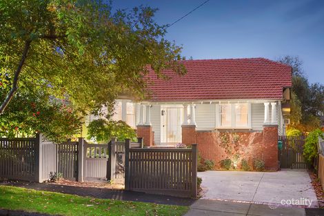 Property photo of 17 Webb Street Glen Iris VIC 3146