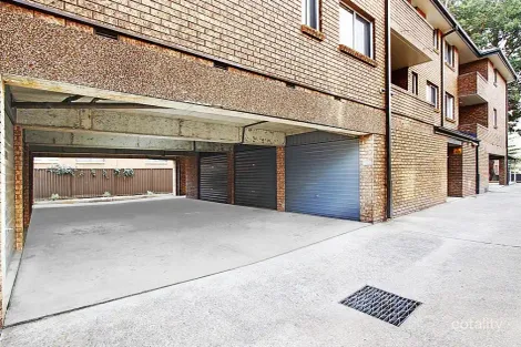 Property photo of 1/13 Lackey Street Fairfield NSW 2165