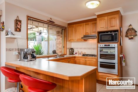 Property photo of 15 Fira Court Narre Warren VIC 3805
