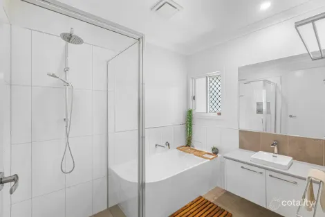 Property photo of 19 Carrington Road Carrington QLD 4883