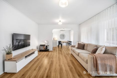 Property photo of 18 Mitarm Close Mount Evelyn VIC 3796