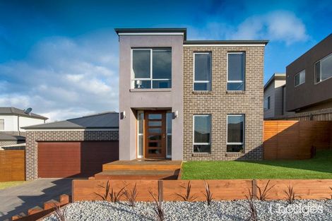 93 Province Bvd, Highton, VIC 3216