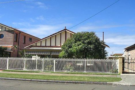 16 Colvin Ave, Carlton, NSW 2218