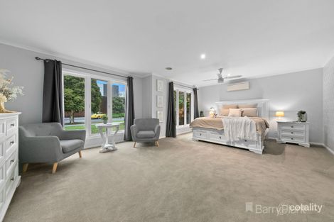 Property photo of 16 Henry Street Pakenham VIC 3810