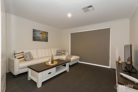 Property photo of 14 Halcyon Crescent Aveley WA 6069