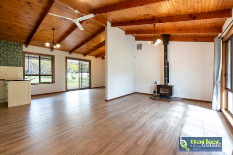 Property photo of 2 Erina Court Lewiston SA 5501