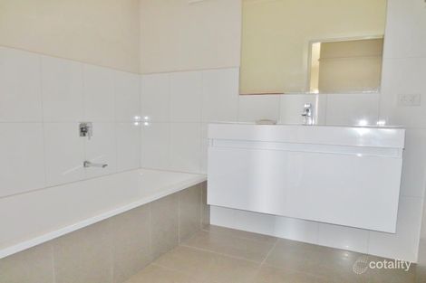 Property photo of 2 Carisbrook Crescent Lower Plenty VIC 3093