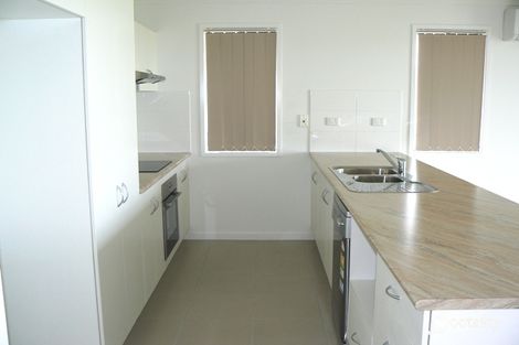 Property photo of 15 Eagle Heights Zilzie QLD 4710