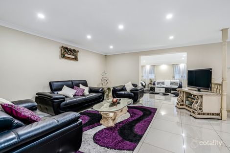 Property photo of 30 Woodley Crescent Glendenning NSW 2761