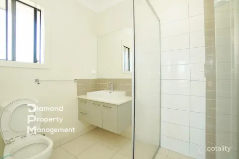 Property photo of 46 Solitude Crescent Point Cook VIC 3030