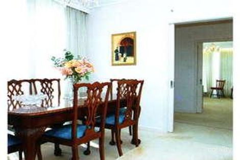 Property photo of 4 Hendra Court Elsternwick VIC 3185