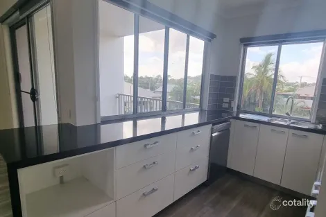 Property photo of 6/7 View Street West Gladstone QLD 4680