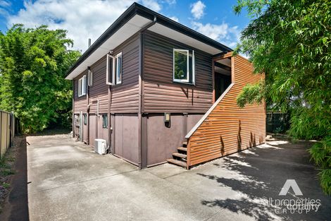 16 Clifford St, Woody Point, QLD 4019