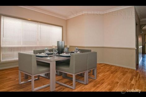 Property photo of 20 Beerwah Place Forest Lake QLD 4078